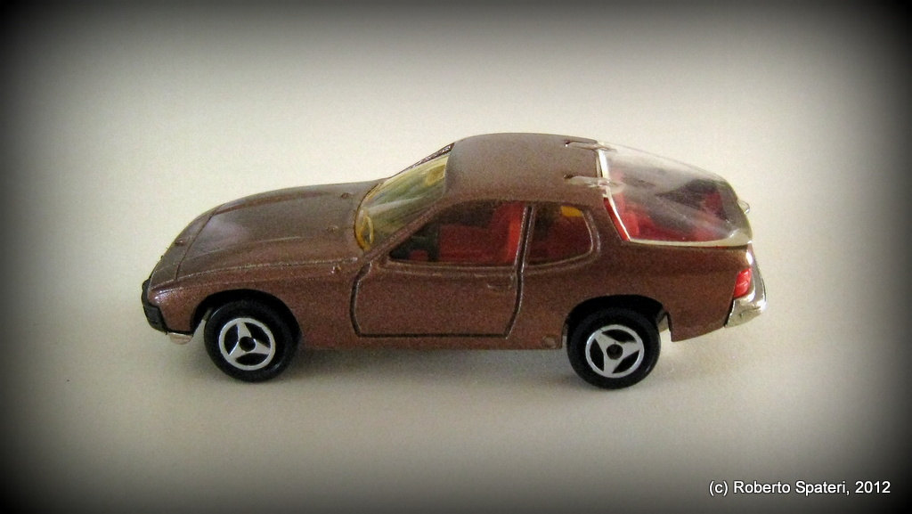 Majorette Porsche 924 (n.247)